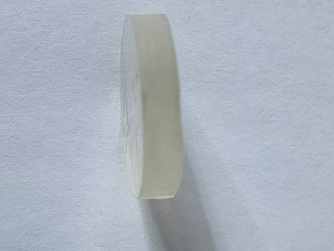 加工實(shí)例：C型切形機(jī)冰洲石切圓效果無崩邊
