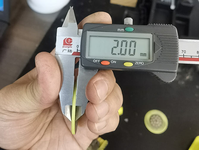 金剛石線切割機(jī)航空插頭切割結(jié)果檢測(cè)精度
