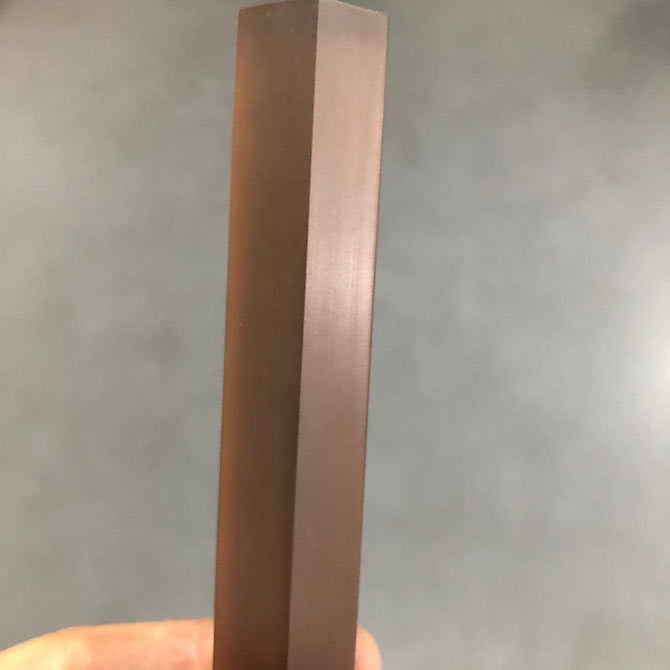 加工實例：厚度141mm藍寶石圓柱切割六邊形