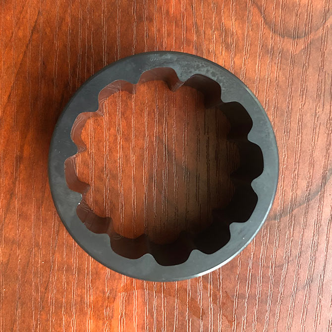 泰州今科C型金剛石線(xiàn)切形機(jī)加工實(shí)例：切割剛玉內(nèi)齒輪