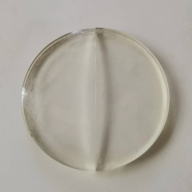 加工實(shí)例/臥式環(huán)線機(jī)光學(xué)玻璃凹透鏡切割效果